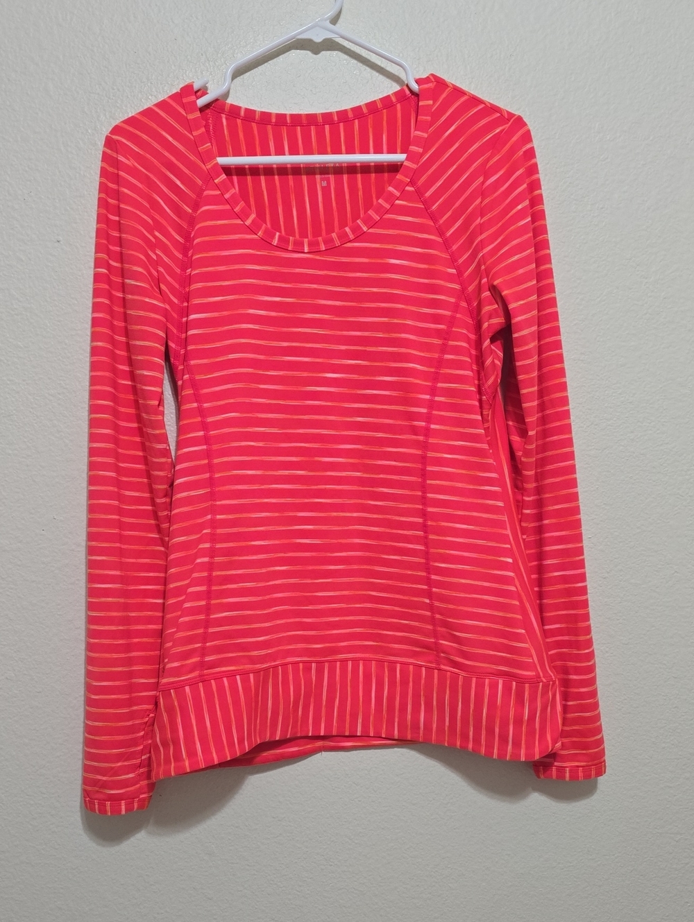 Athleta Coral Pink Striped Long Sleeve Scoop Neck Pullover‎ M